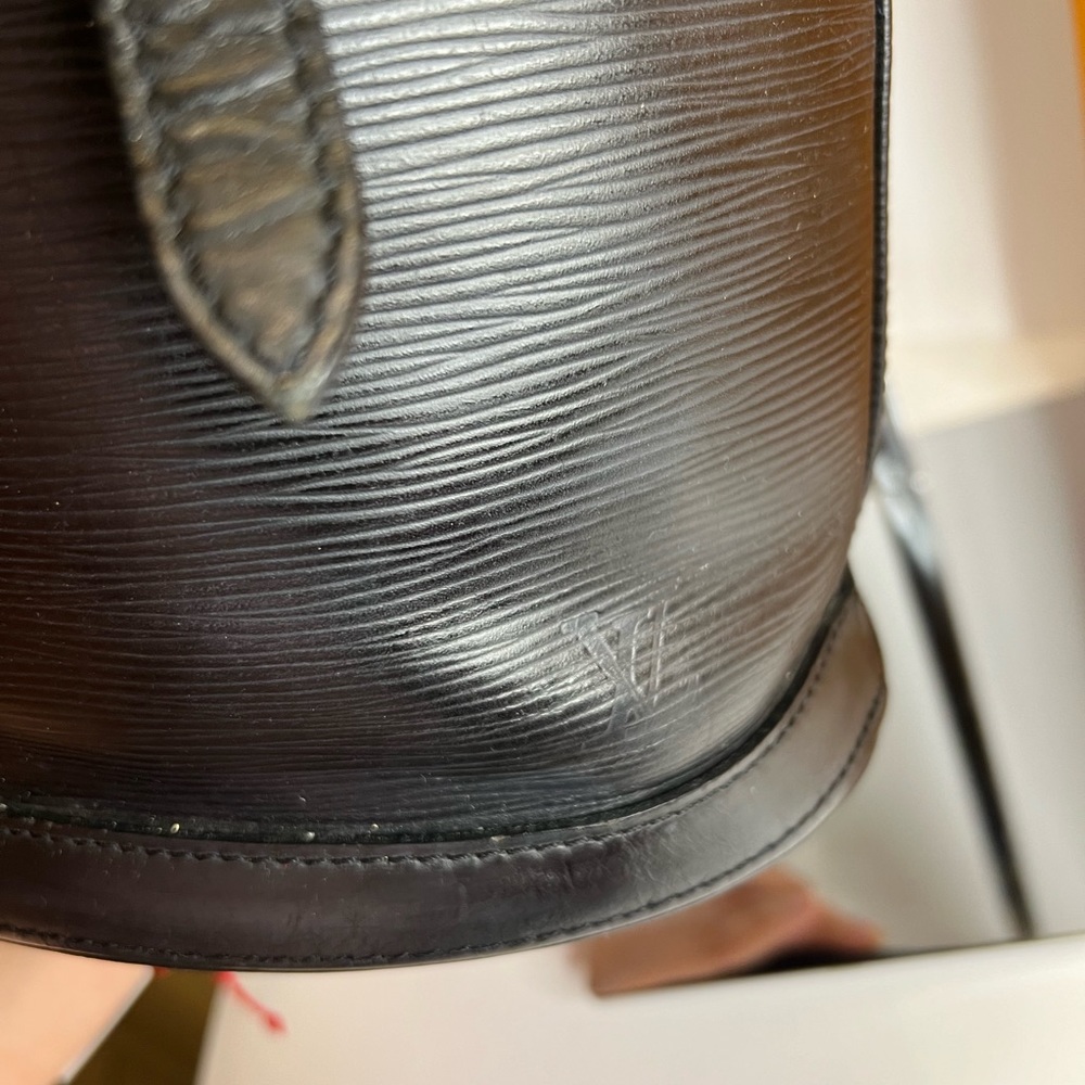 Louis Vuitton Epi Leather Bucket PM Tote Bag - Picture 3 of 16